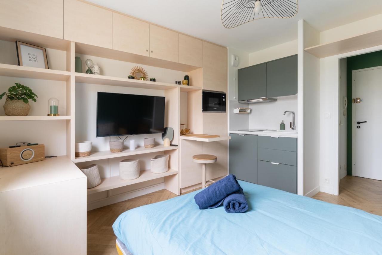 Studio Refait A Neuf Avec Parking En Bord De Loire Nantes Exterior foto