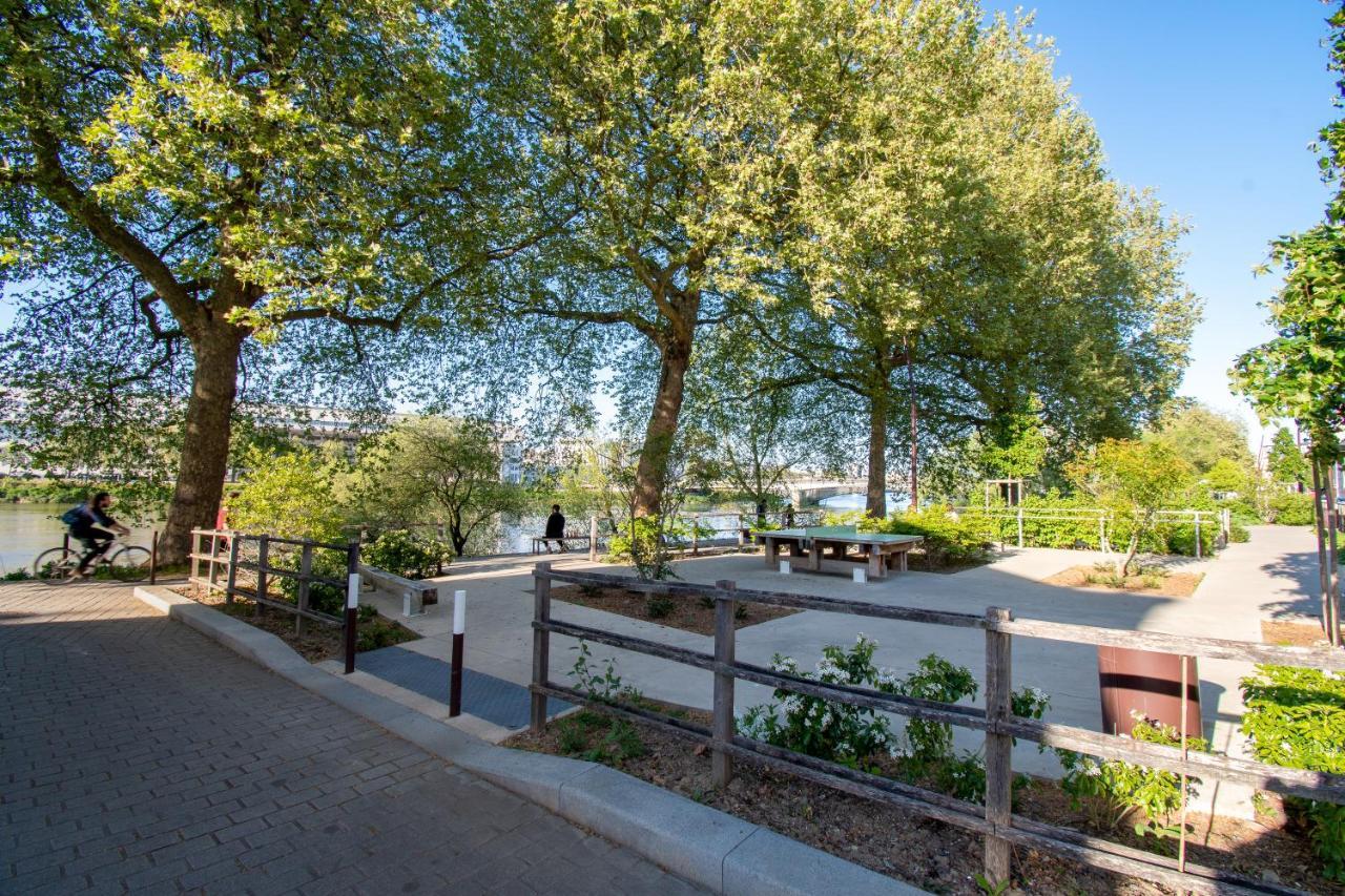 Studio Refait A Neuf Avec Parking En Bord De Loire Nantes Exterior foto